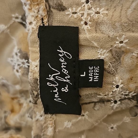 MILK & HONEY Floral Eyelet Corset Cropped Coquette Castlecore Top - Picture 8 of 12